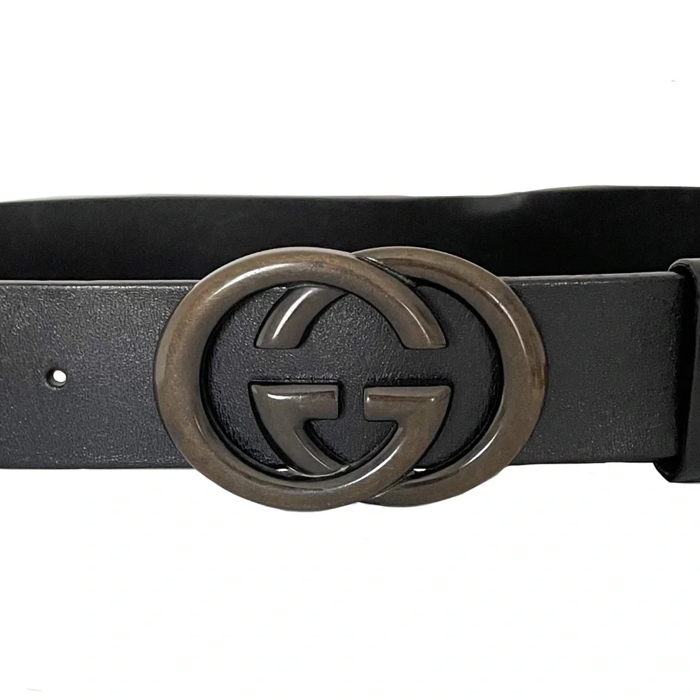 Gucci black leather solid bronze interlocking GG buckle belt